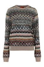 Load image into Gallery viewer, Chevron motif sweater
