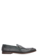 Load image into Gallery viewer, Leather loafers
