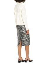 Load image into Gallery viewer, Elgar cable knit sweater
