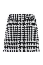 Load image into Gallery viewer, Houndstooth mini skirt
