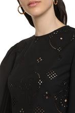 Load image into Gallery viewer, Embroidered cotton blouse

