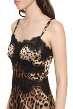 Load image into Gallery viewer, Printed satin dress
