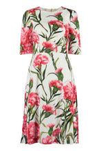 Load image into Gallery viewer, Printed silk dress
