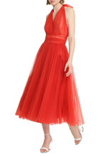 Load image into Gallery viewer, Pleated tulle dress

