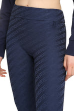 Load image into Gallery viewer, Jacquard knit leggings
