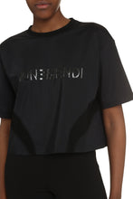 Load image into Gallery viewer, Logo detail cropped t-shirt
