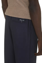 Load image into Gallery viewer, Virgin wool trousers
