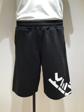 Load image into Gallery viewer, Cotton bermuda shorts
