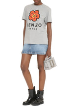 Load image into Gallery viewer, Boke Flower printed t-shirt
