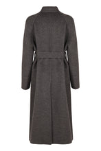 Load image into Gallery viewer, Wool coat
