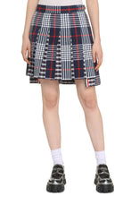Load image into Gallery viewer, Pleated mini skirt
