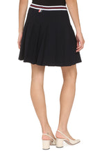 Load image into Gallery viewer, Pleated skirt
