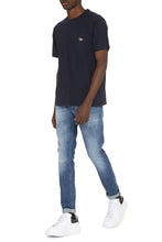 Load image into Gallery viewer, Patch detail cotton t-shirt
