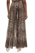 Load image into Gallery viewer, Pleated trouser skirt
