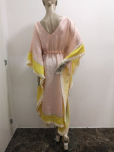 Load image into Gallery viewer, Printed silk dress
