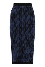 Load image into Gallery viewer, Velvet pencil skirt
