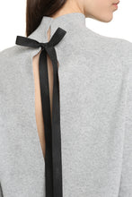 Load image into Gallery viewer, Wool and cashmere sweater
