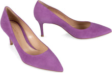 Load image into Gallery viewer, Suede pumps
