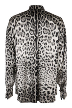 Load image into Gallery viewer, Printed silk shirt
