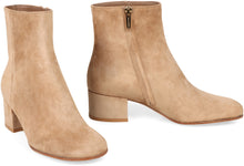 Load image into Gallery viewer, Margaux Mid Bootie Ankle boots
