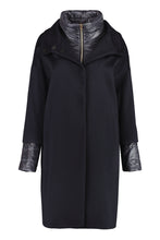 Load image into Gallery viewer, Virgin wool coat
