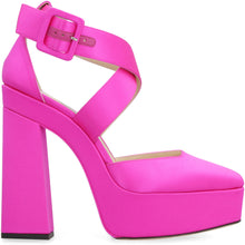 Load image into Gallery viewer, Gian satin sandals
