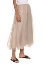 Load image into Gallery viewer, Gathered tulle skirt
