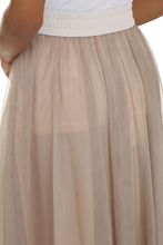 Load image into Gallery viewer, Gathered tulle skirt

