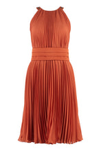 Load image into Gallery viewer, Golena pleated dress
