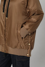 Load image into Gallery viewer, Greenma padded parka
