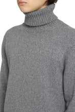Load image into Gallery viewer, Wool and cashmere sweater
