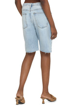 Load image into Gallery viewer, Denim shorts
