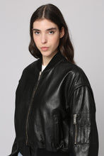 Load image into Gallery viewer, Leather jacket
