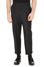Load image into Gallery viewer, Wool cropped trousers
