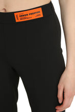 Load image into Gallery viewer, Stretch gabardine trousers
