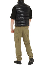 Load image into Gallery viewer, Parke Full zip down vest
