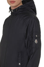 Load image into Gallery viewer, Etiache Technical fabric hooded jacket
