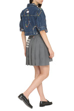 Load image into Gallery viewer, Embroidered denim jacket
