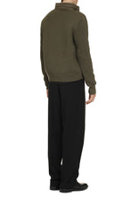 Load image into Gallery viewer, Cardigan with padded front panel
