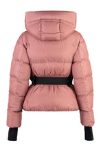 Load image into Gallery viewer, Bouquetin short down jacket
