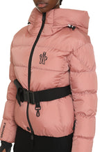 Load image into Gallery viewer, Bouquetin short down jacket
