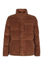 Load image into Gallery viewer, Short puffer jacket Serrant in ribbed velvet
