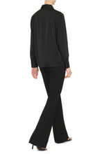 Load image into Gallery viewer, Crêpe-de-chine blouse
