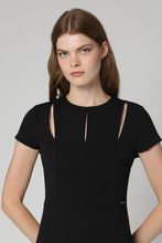 Load image into Gallery viewer, Crepe dress
