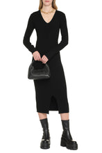 Load image into Gallery viewer, Wool dress
