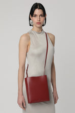 Load image into Gallery viewer, Leather crossbody bag

