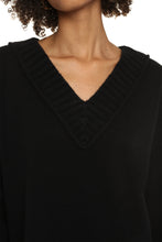 Load image into Gallery viewer, Legenda oversize virgin wool-cashmere blend sweater
