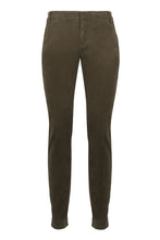 Load image into Gallery viewer, Slim Chino trousers
