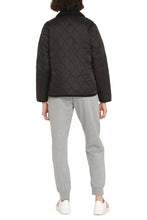 Load image into Gallery viewer, Barbour Clydebank quilted jacket
