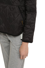 Load image into Gallery viewer, Barbour Clydebank quilted jacket
